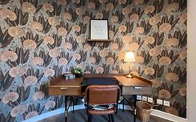 Appartement Rénové / 7prsn / Proche gare viotte